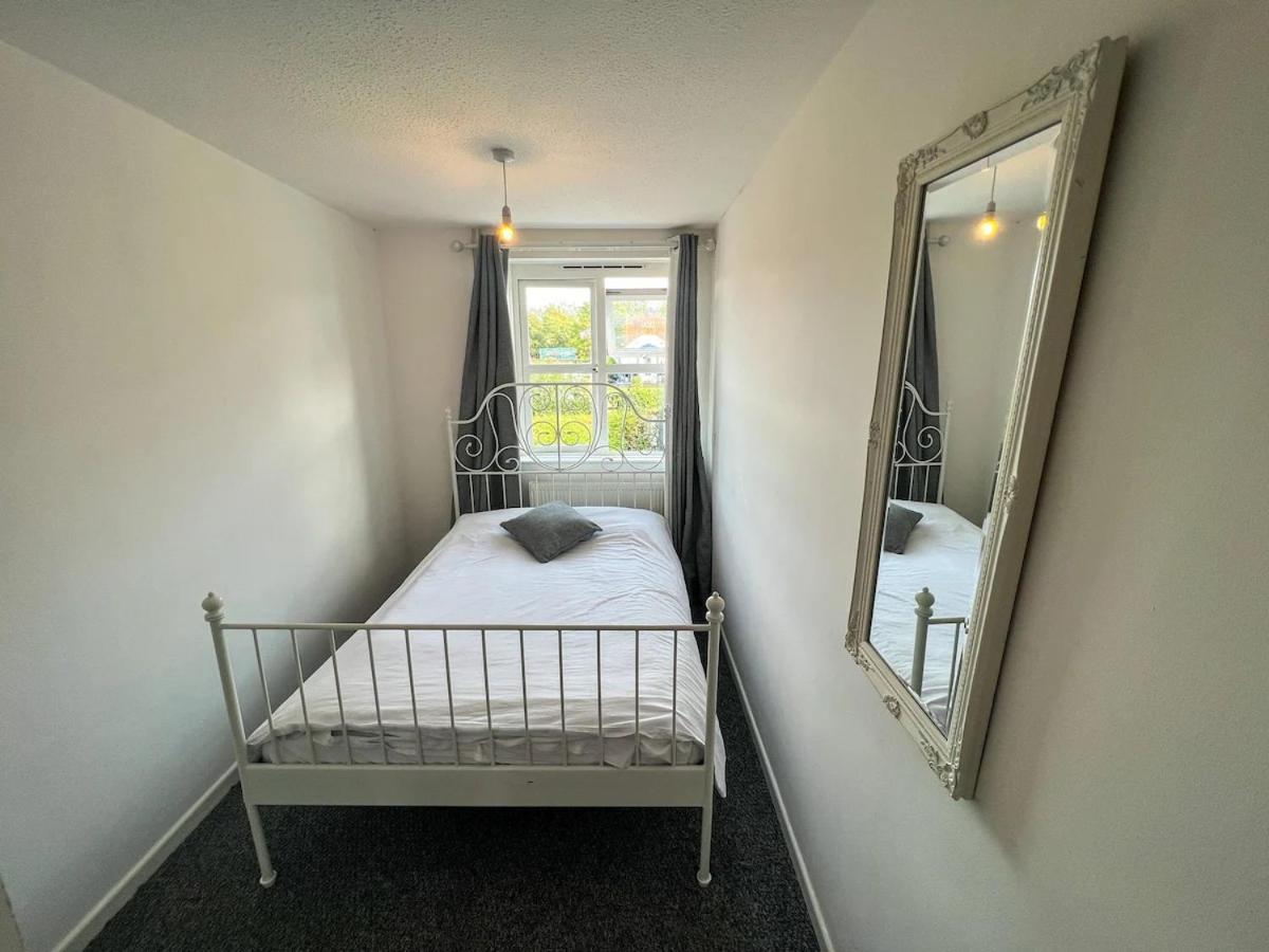 Stylish Apartment In City Centre Oxford Exteriör bild